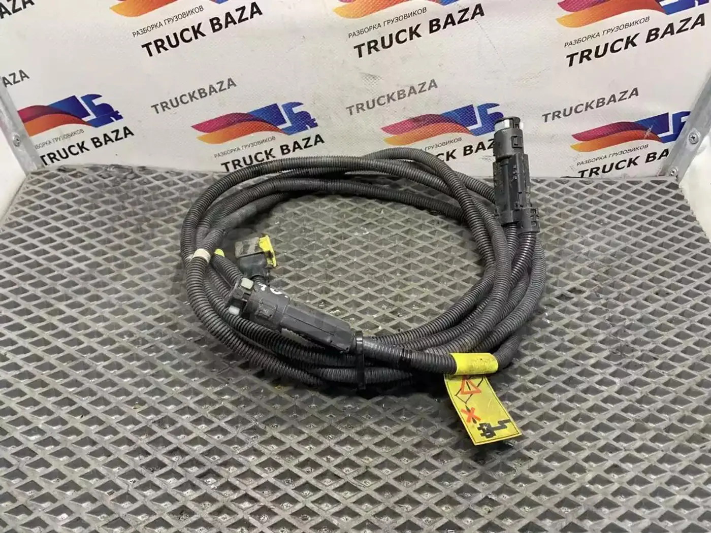 Проводка к Renault  2016