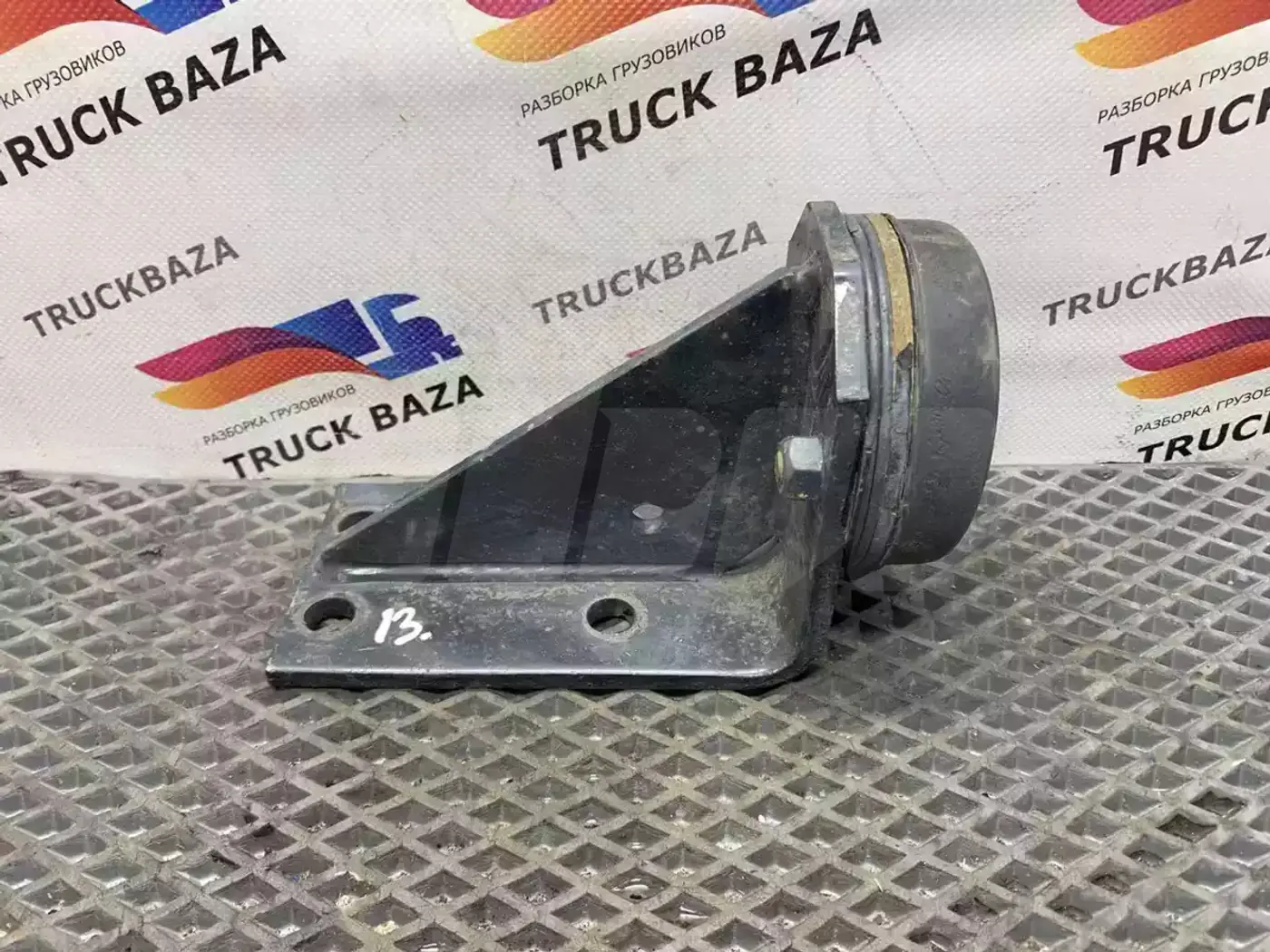 Демпфер к IVECO Stralis 2012