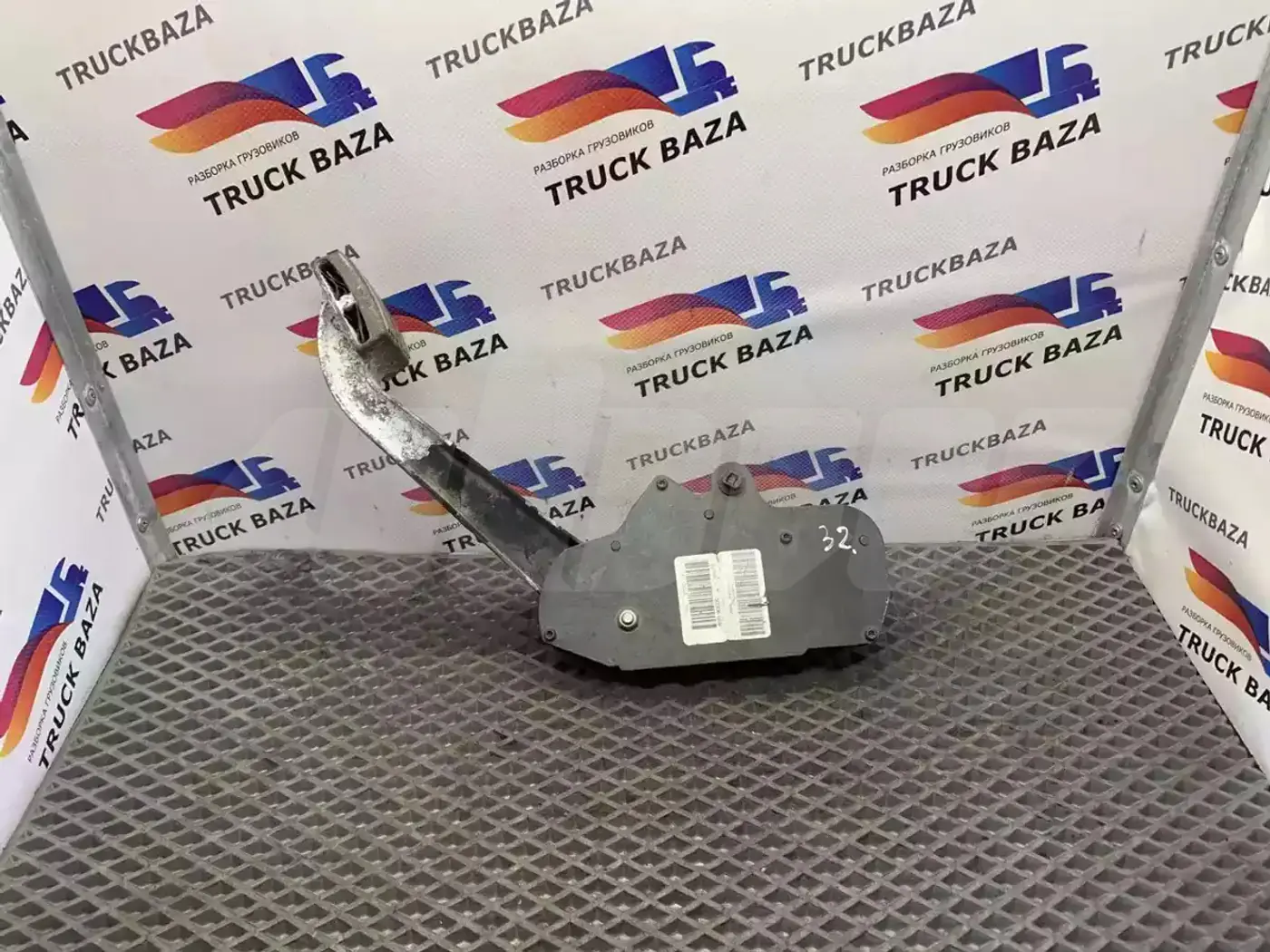 Педаль к Renault Premium 2005