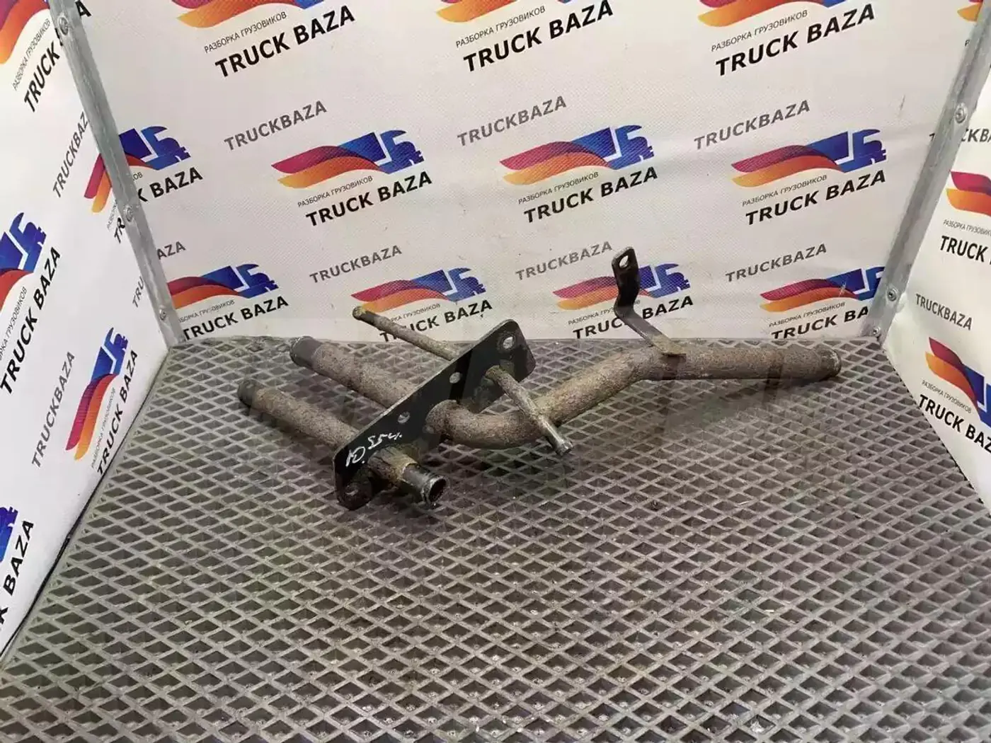 Патрубок к Scania  2010