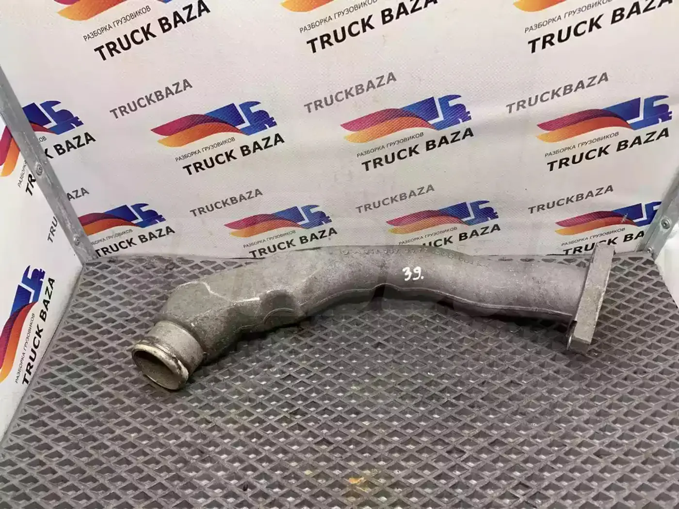 Патрубок к Mercedes-Benz Actros 2008