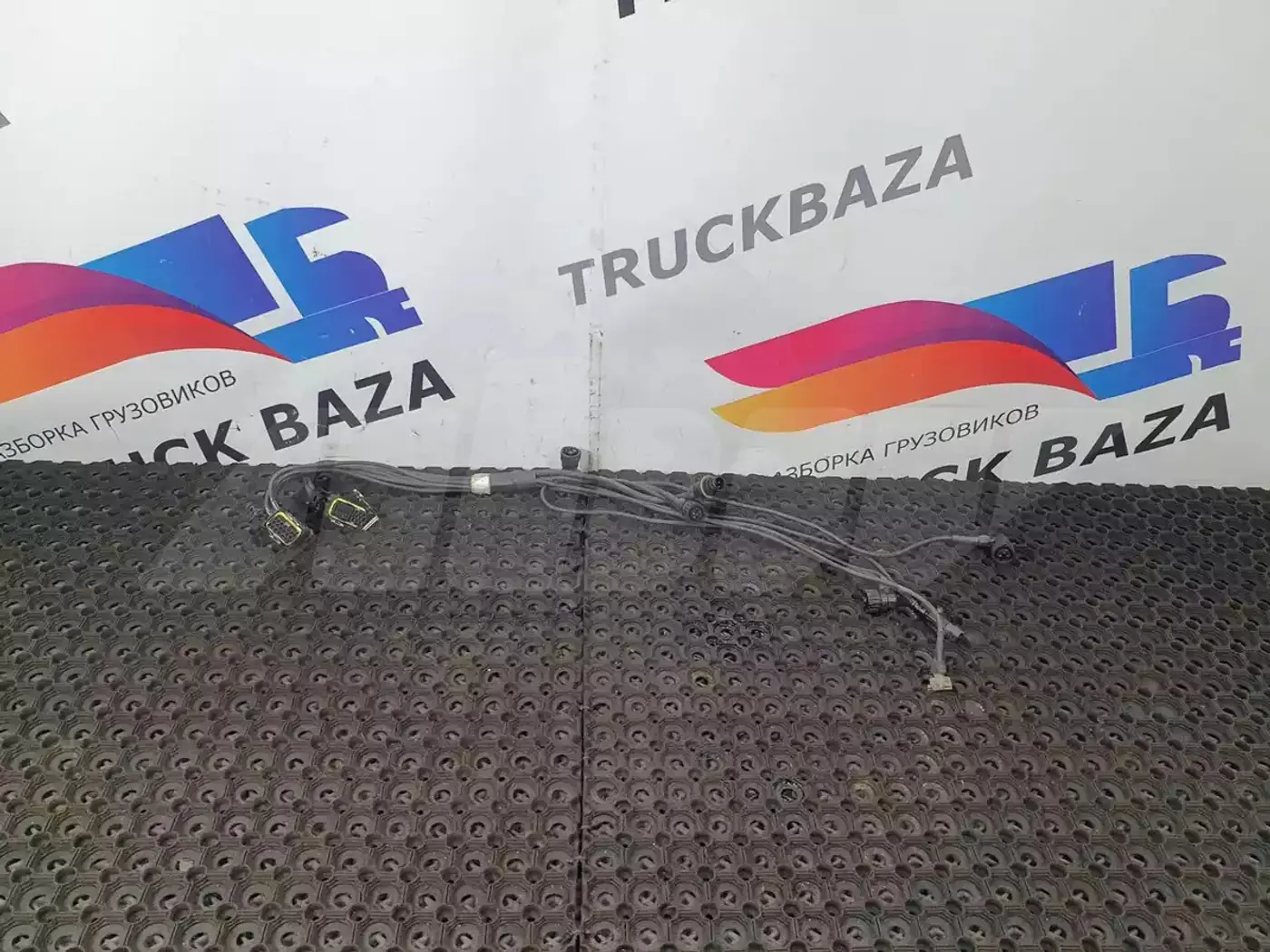 Проводка к Scania  2010