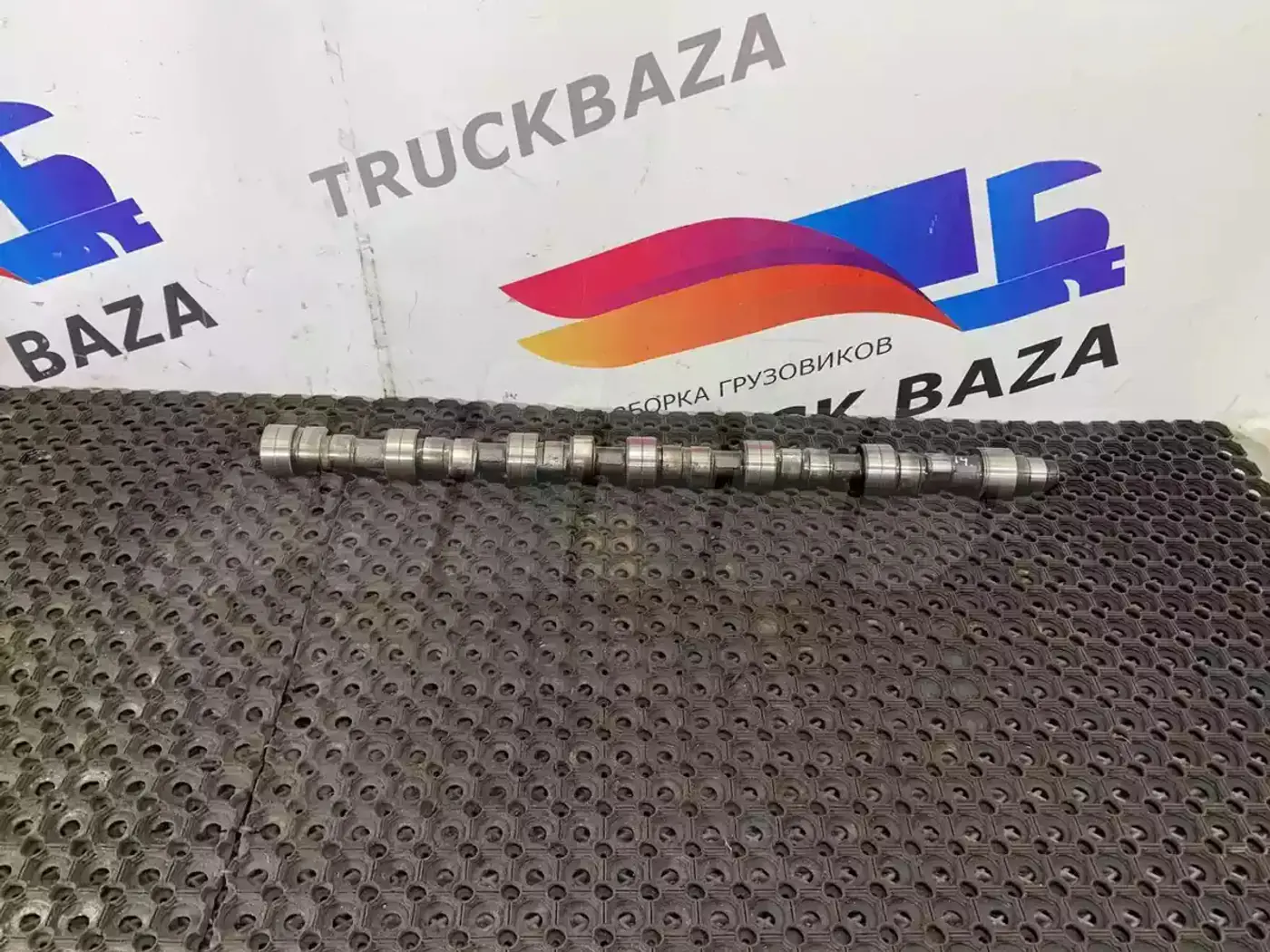 Распредвал к Scania 4-Series 1995