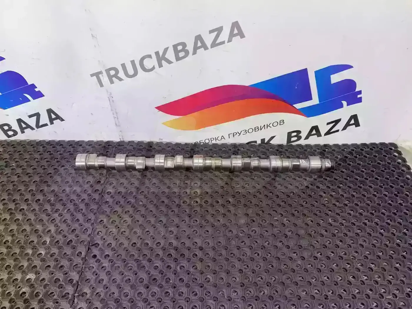 Распредвал к Scania 4-Series 1995