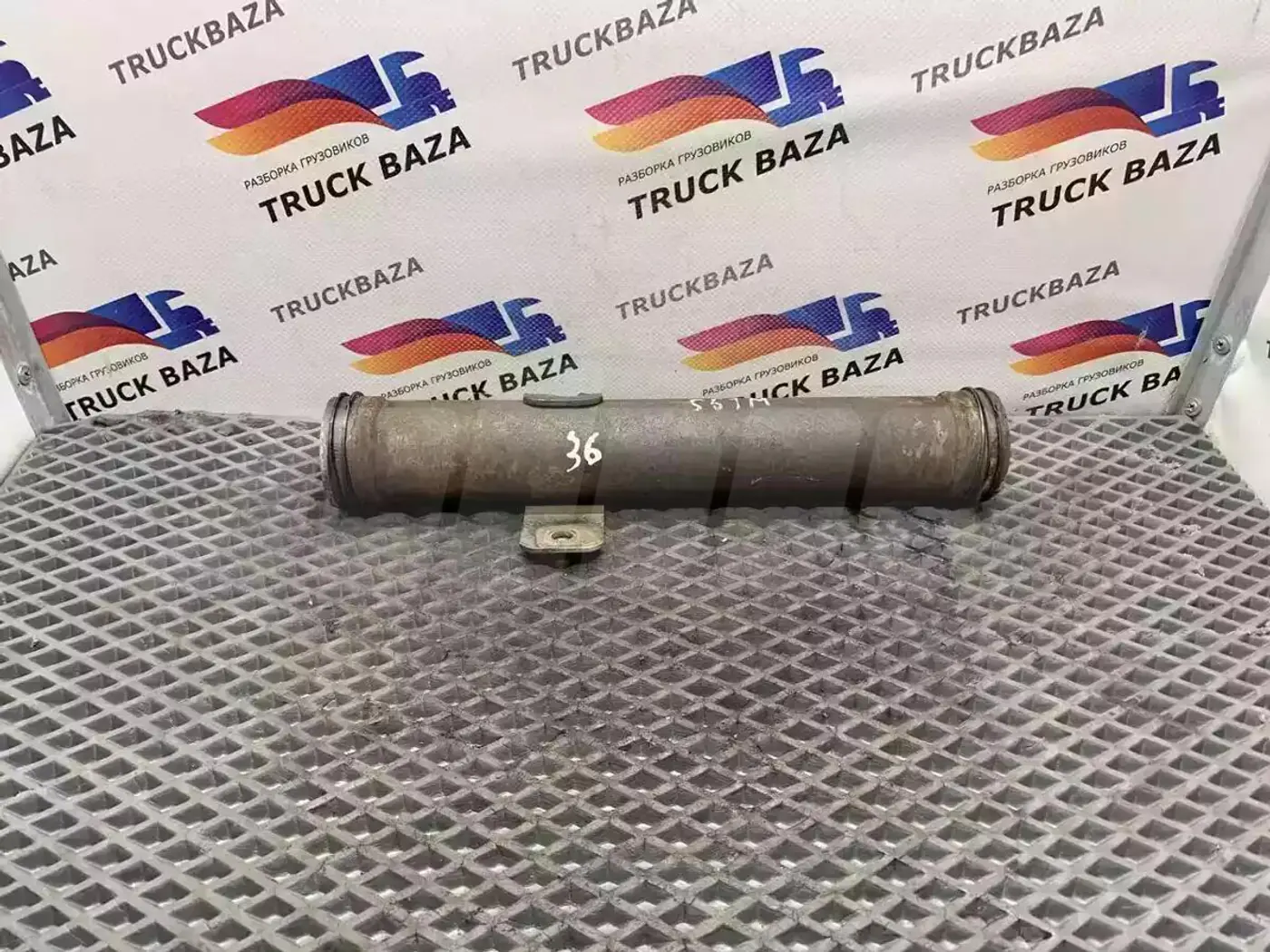 Патрубок к Scania  2010