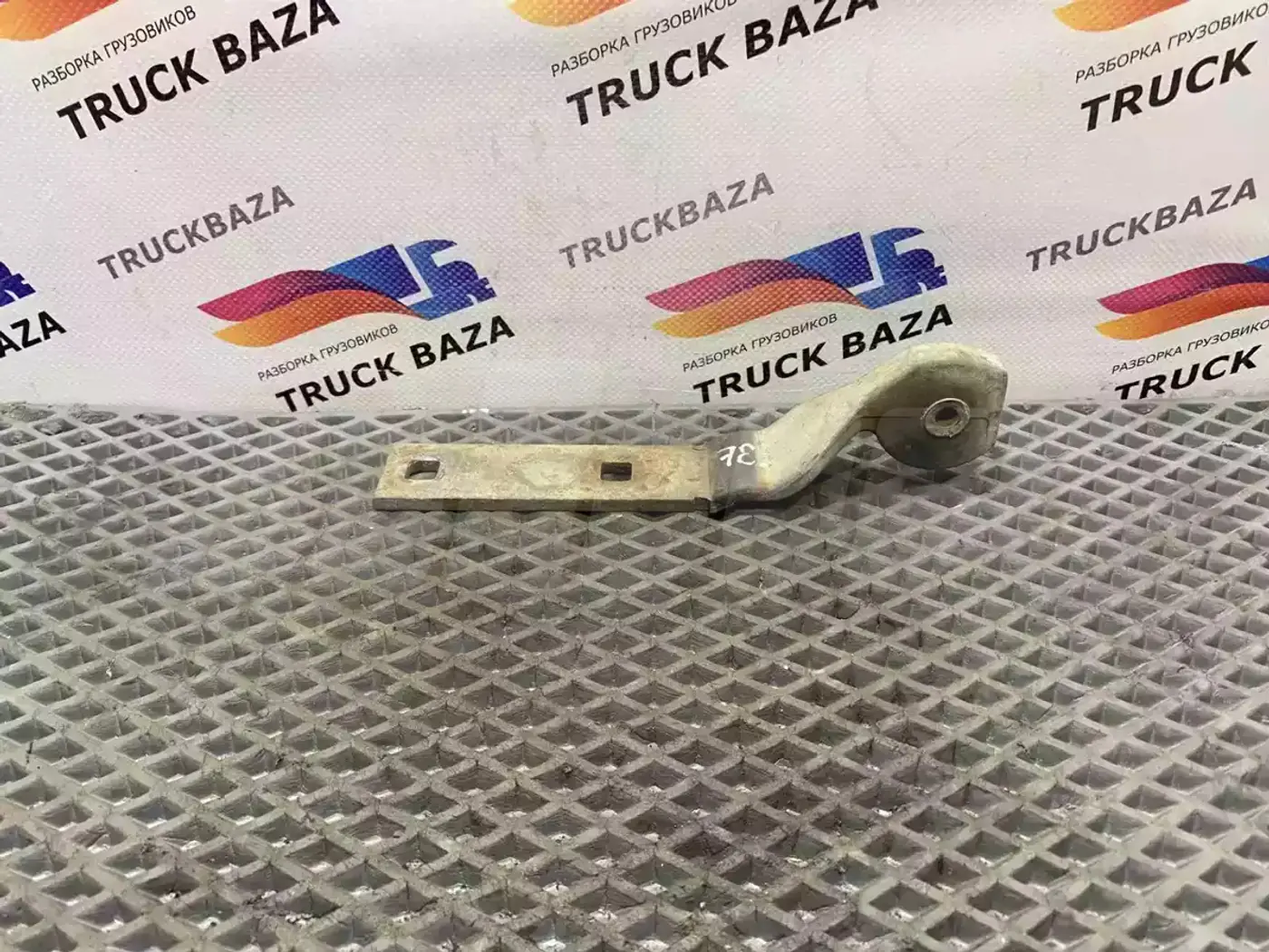 Петли к Mercedes-Benz Actros 2008