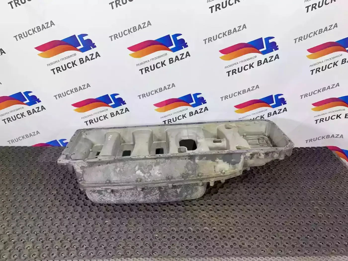 Поддон к Scania  2010