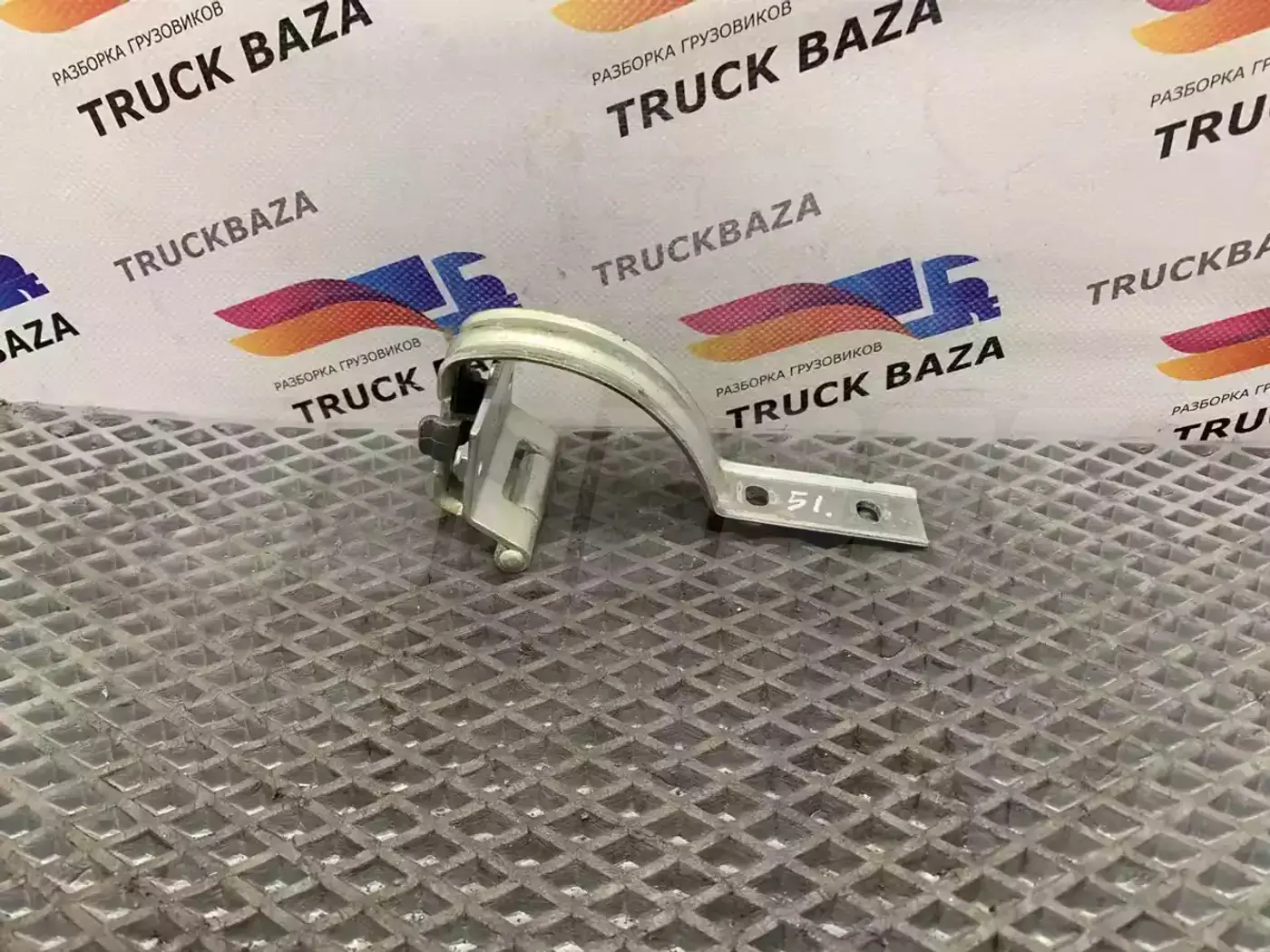 Петли к Mercedes-Benz Actros 2008