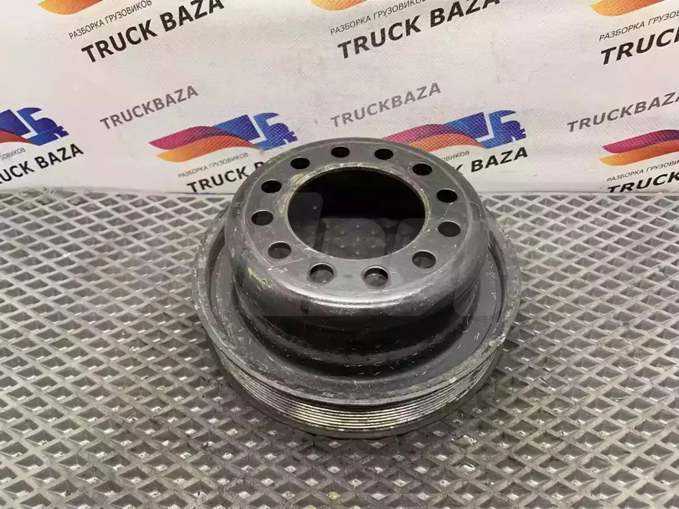 Шкив коленвала к Renault  2005