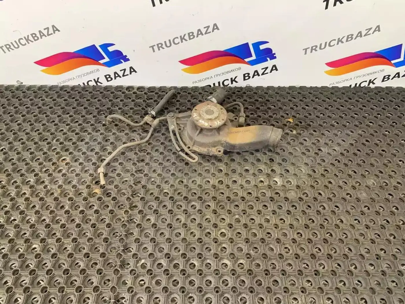 Помпа к MAN TGA 2000