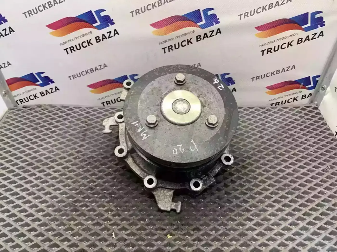 Помпа к MAN TGX 2000
