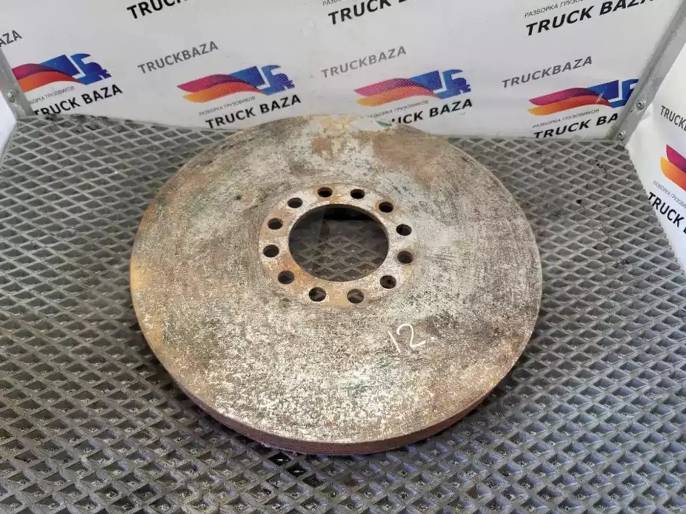 Демпфер к Renault Magnum 2002