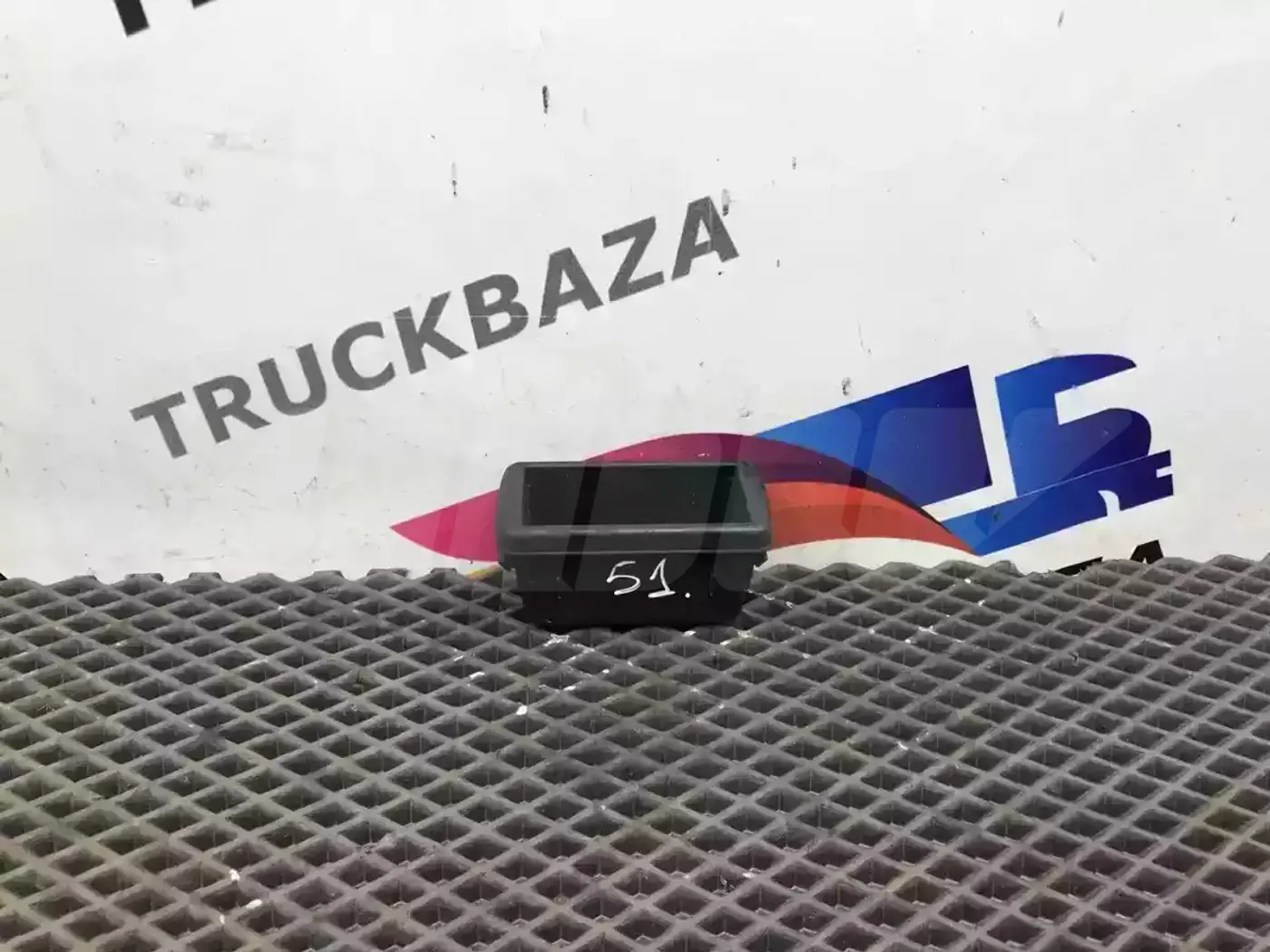 Бардачок к Mercedes-Benz Actros 1996