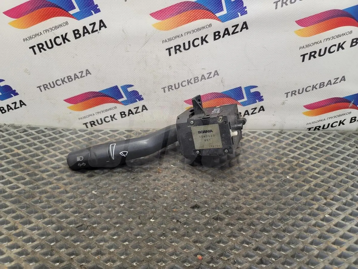 Переключатель к Scania  2010