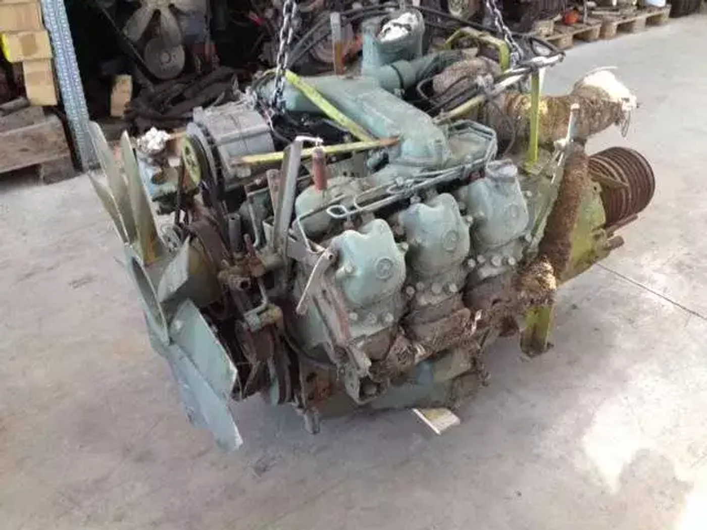 Двигатель к Mercedes-Benz 814 1990