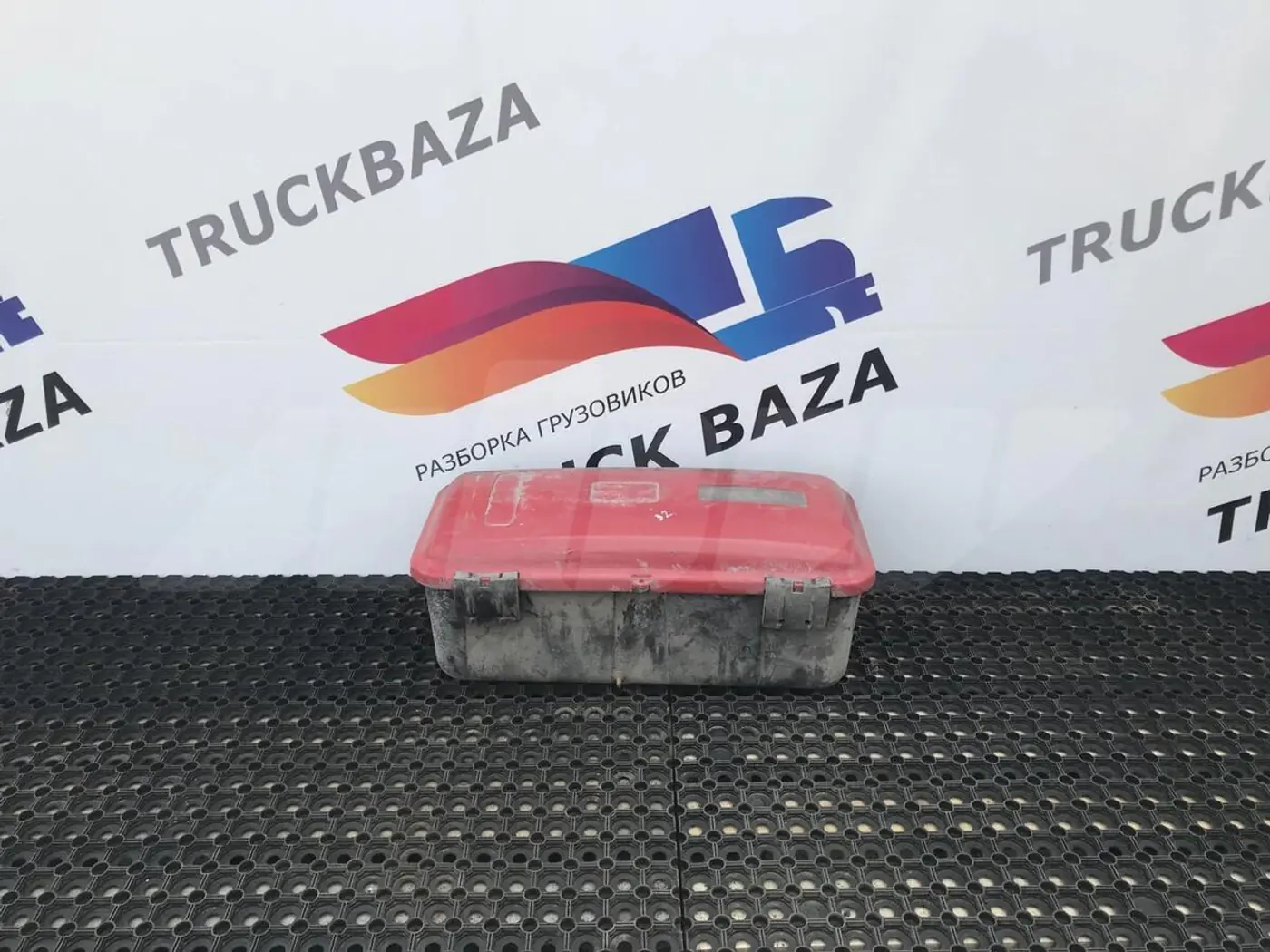 Бардачок к MAN TGX 2005
