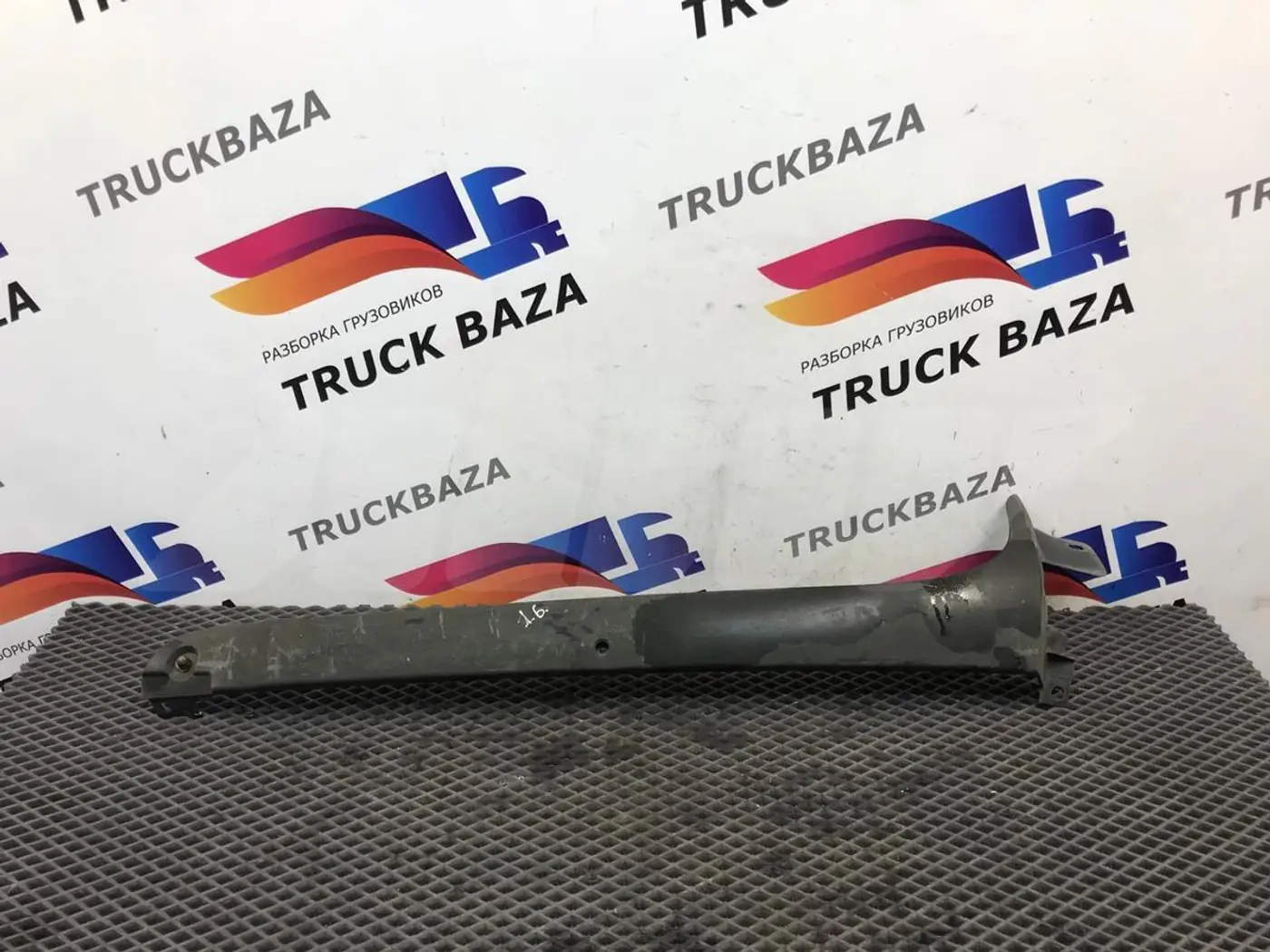 Накладка к IVECO Stralis 2002
