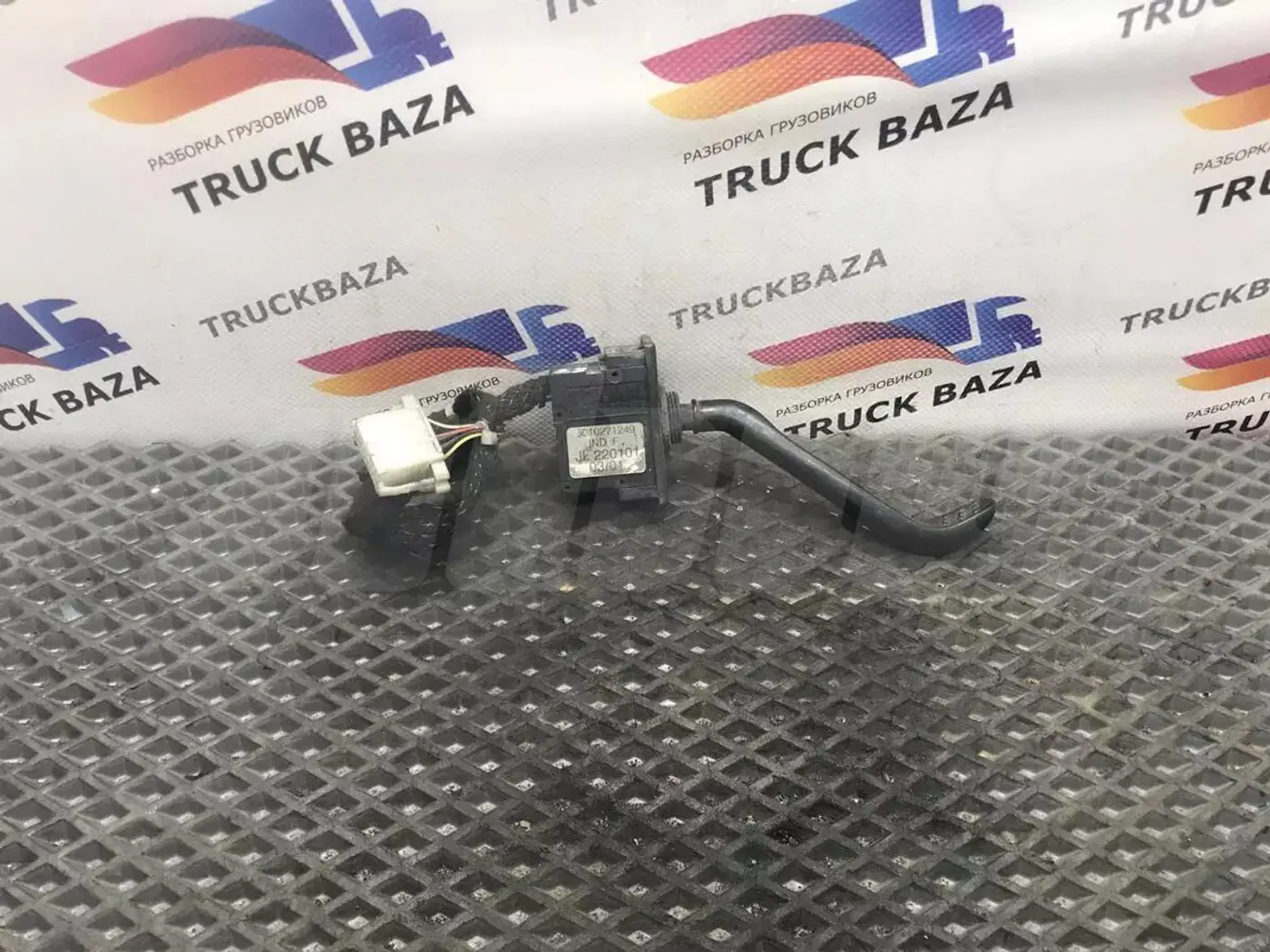 Переключатель к Renault Premium 1996