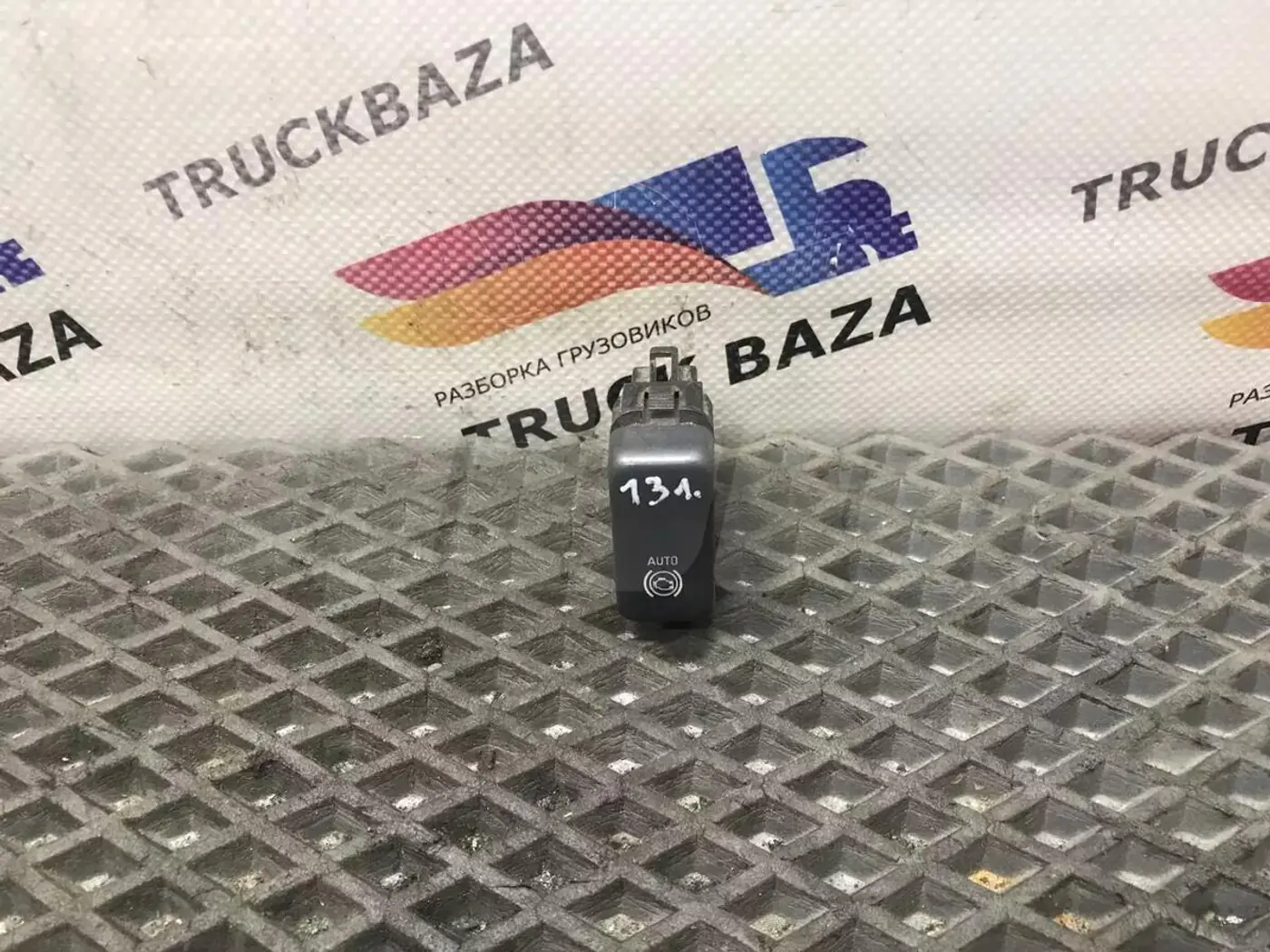 Кнопка  к MAN TGA 2000