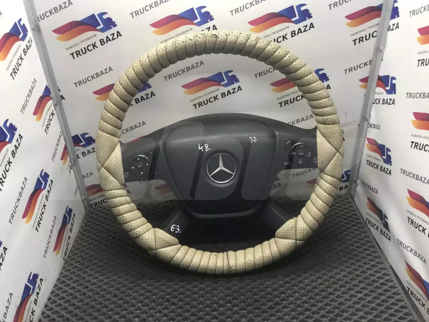 Руль к Mercedes-Benz Actros 2011