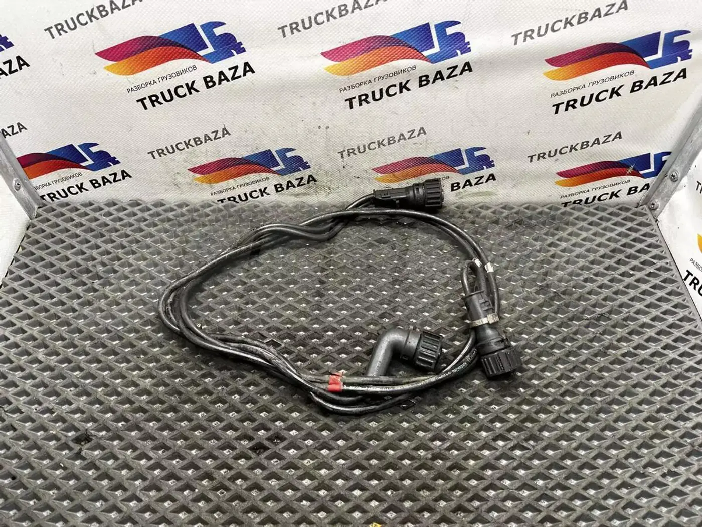 Проводка к Scania  2004