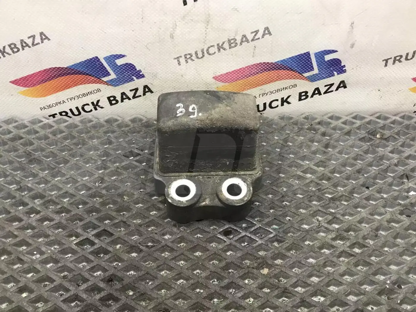 Демпфер к Mercedes-Benz Actros 2011