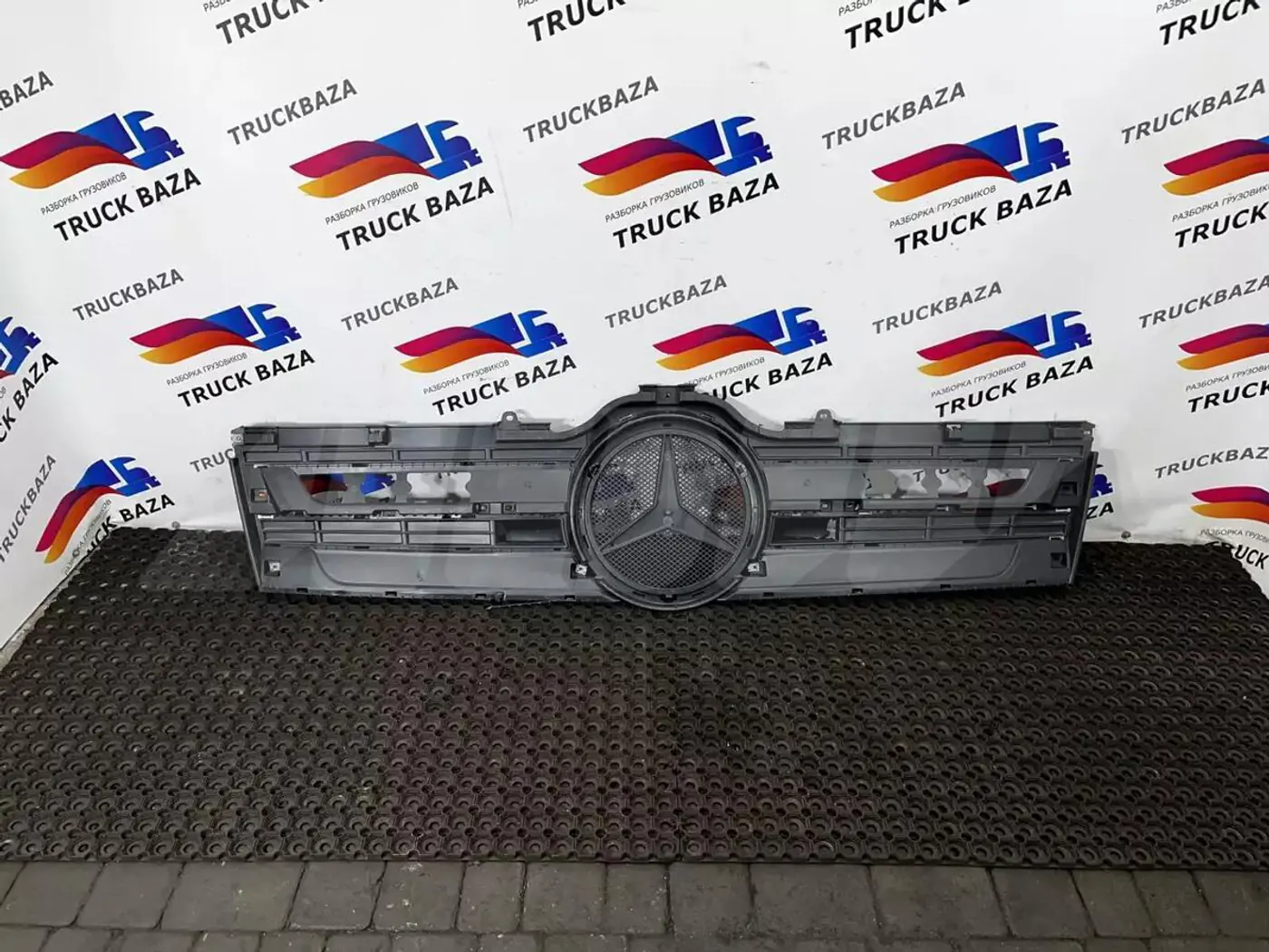 Решетка радиатора к Mercedes-Benz Actros 2011