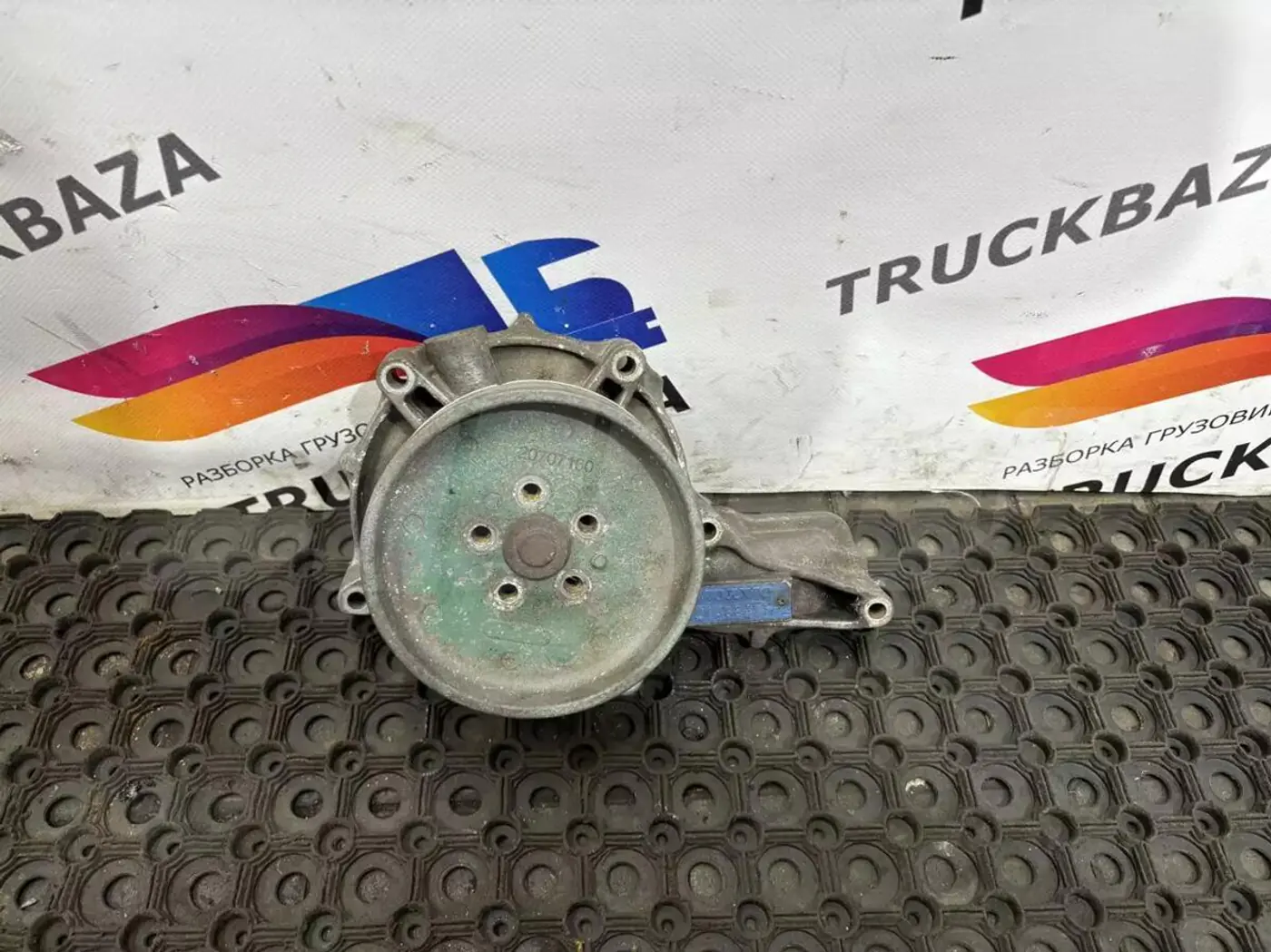 Помпа к Renault Premium 2002