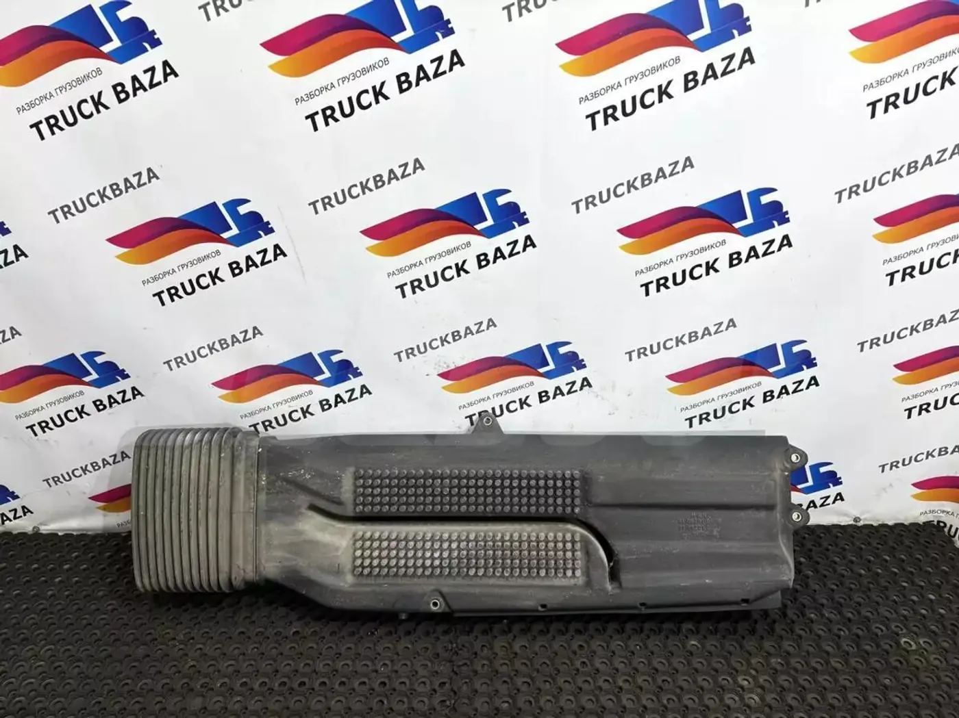 Воздухозаборник к MAN TGA 2000