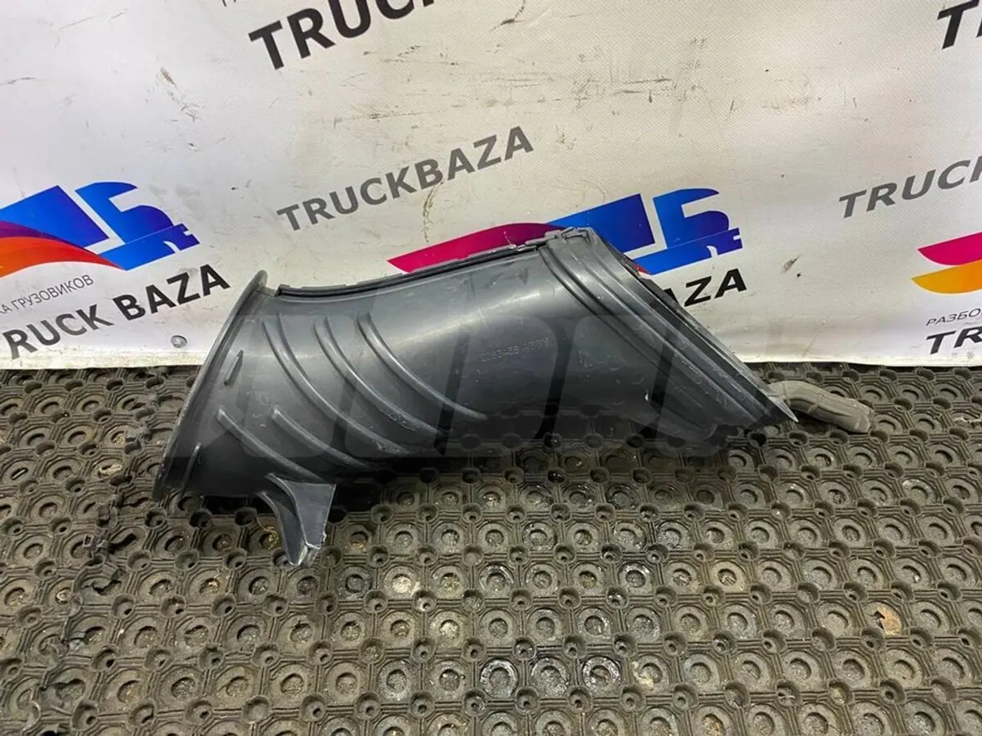 Патрубок к Scania  2018