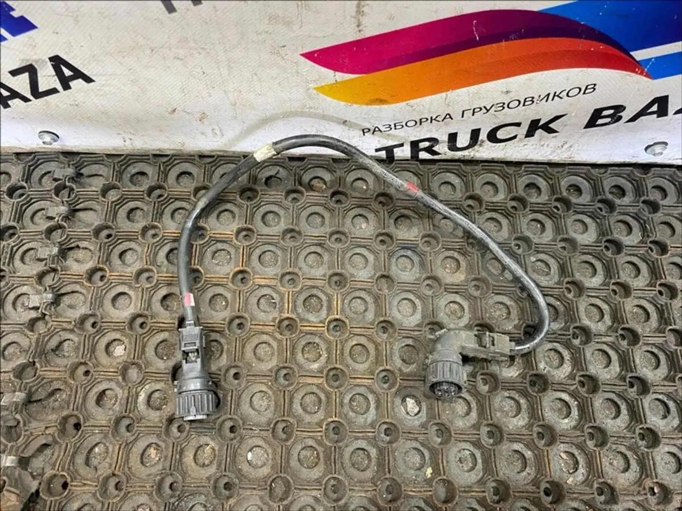 Проводка к Scania  2004