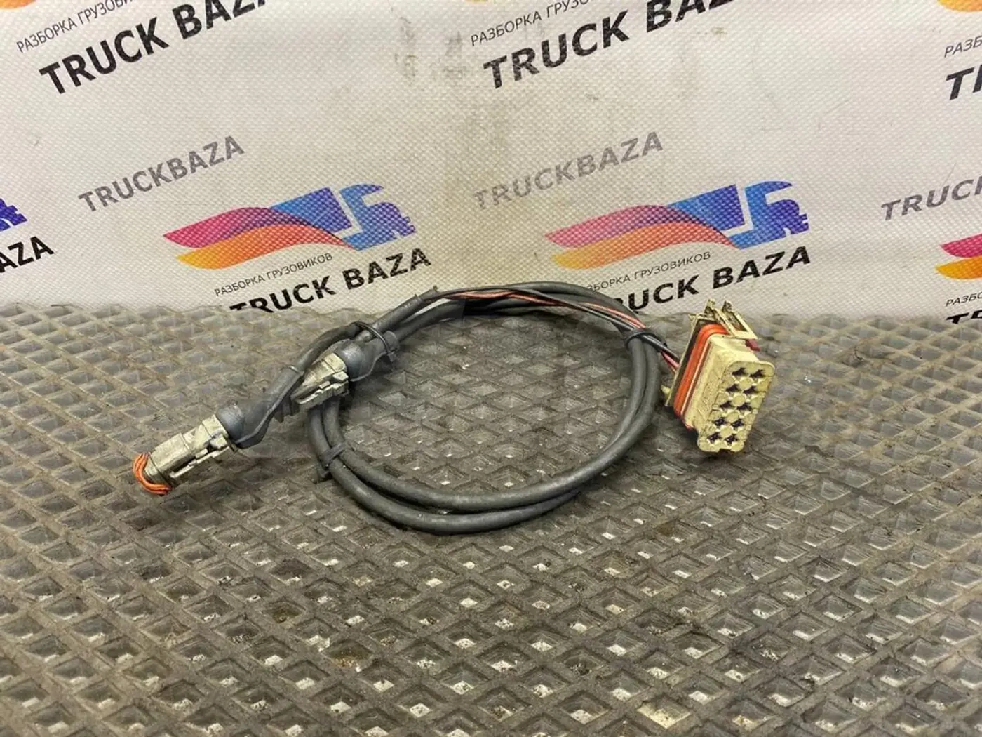 Проводка к Scania  2004