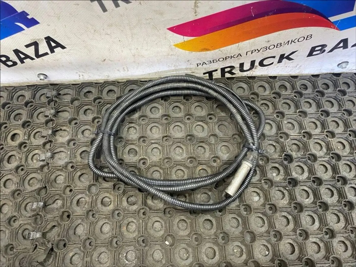 Датчик ABS к Mercedes-Benz Actros 2002