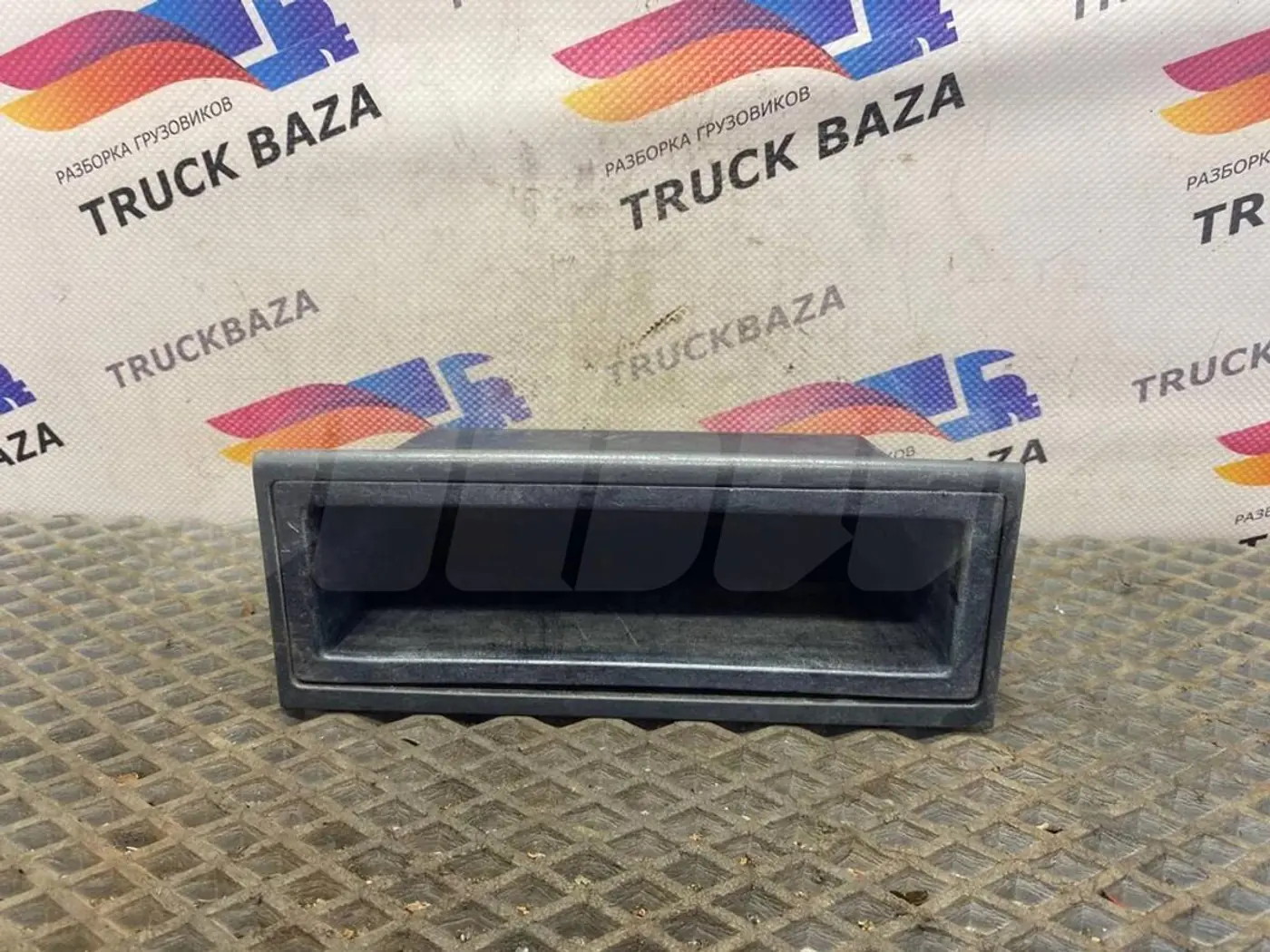 Бардачок к MAN TGA 2000