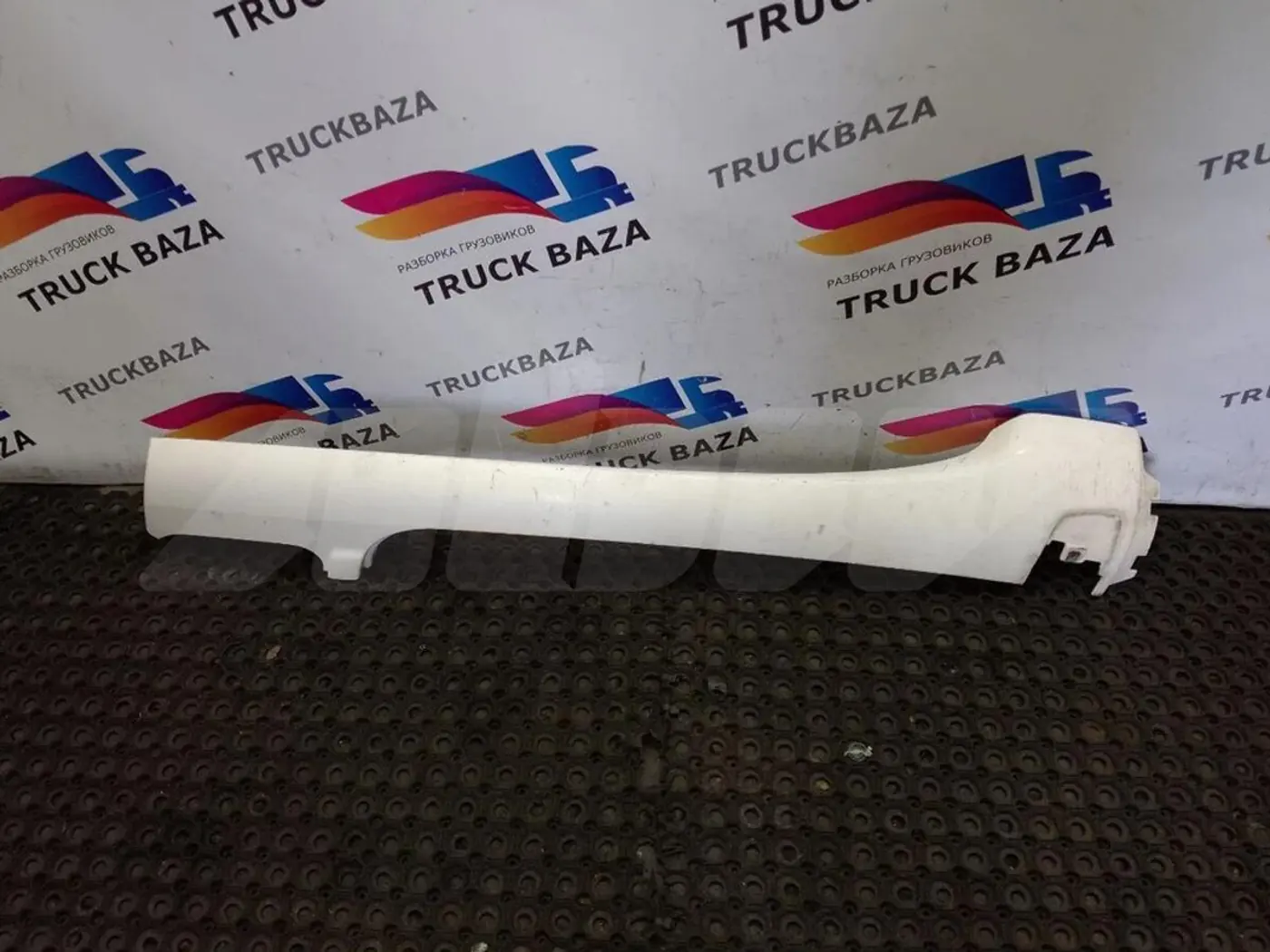 Накладка к MAN TGM 2000