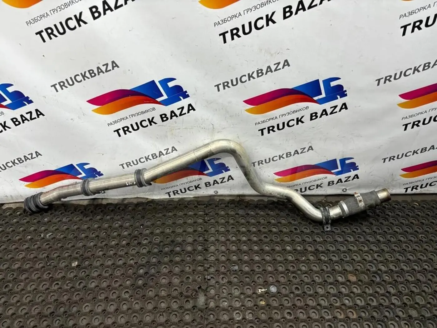 Патрубок к Mercedes-Benz Actros 2011