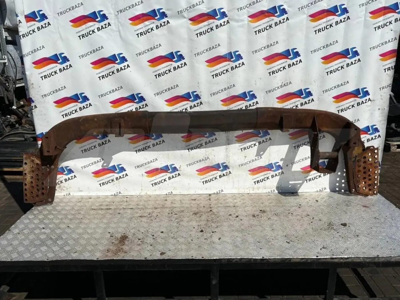 Усилитель бампера к MAN TGX 2012