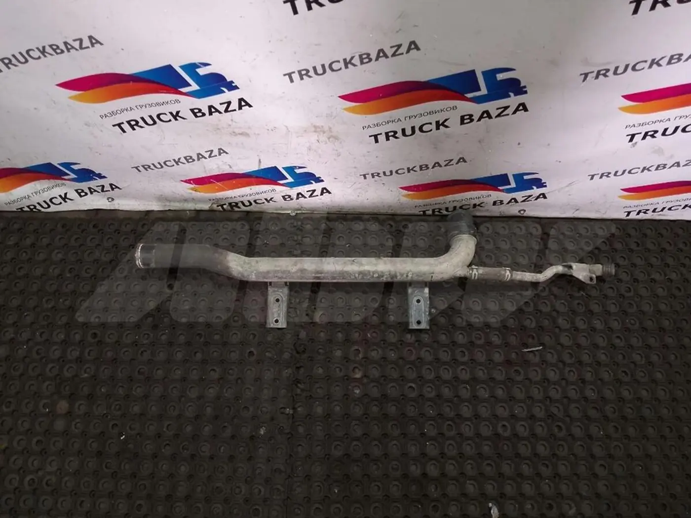 Патрубок к Scania  2018