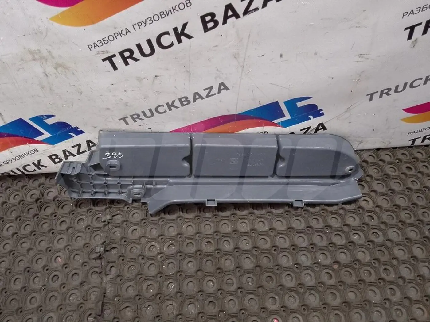 Бардачок к Scania  2017
