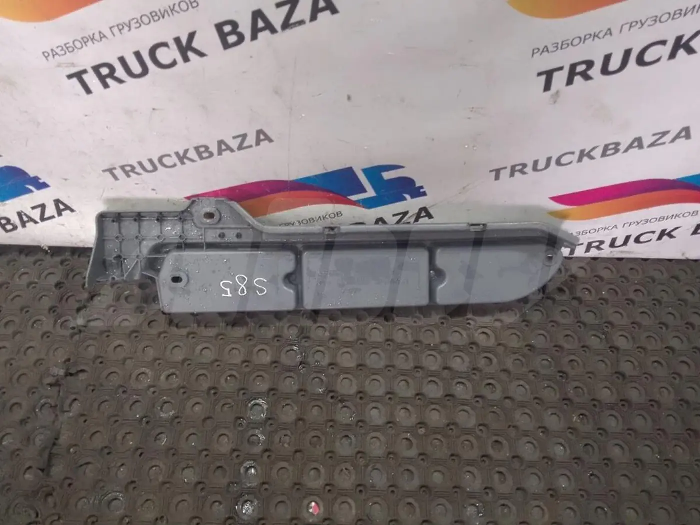 Бардачок к Scania  2017