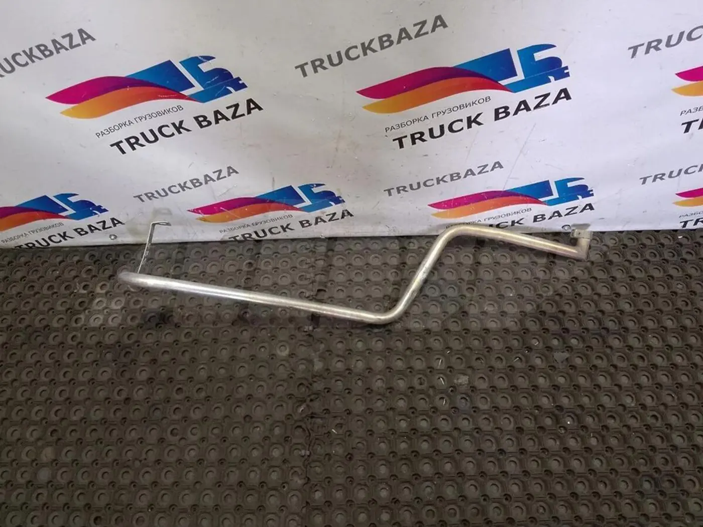 Патрубок к Scania  2017