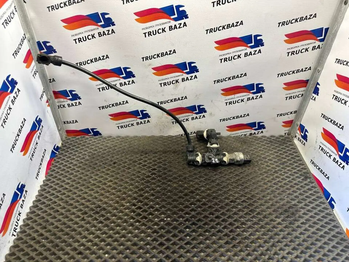 Датчики к Scania  2004