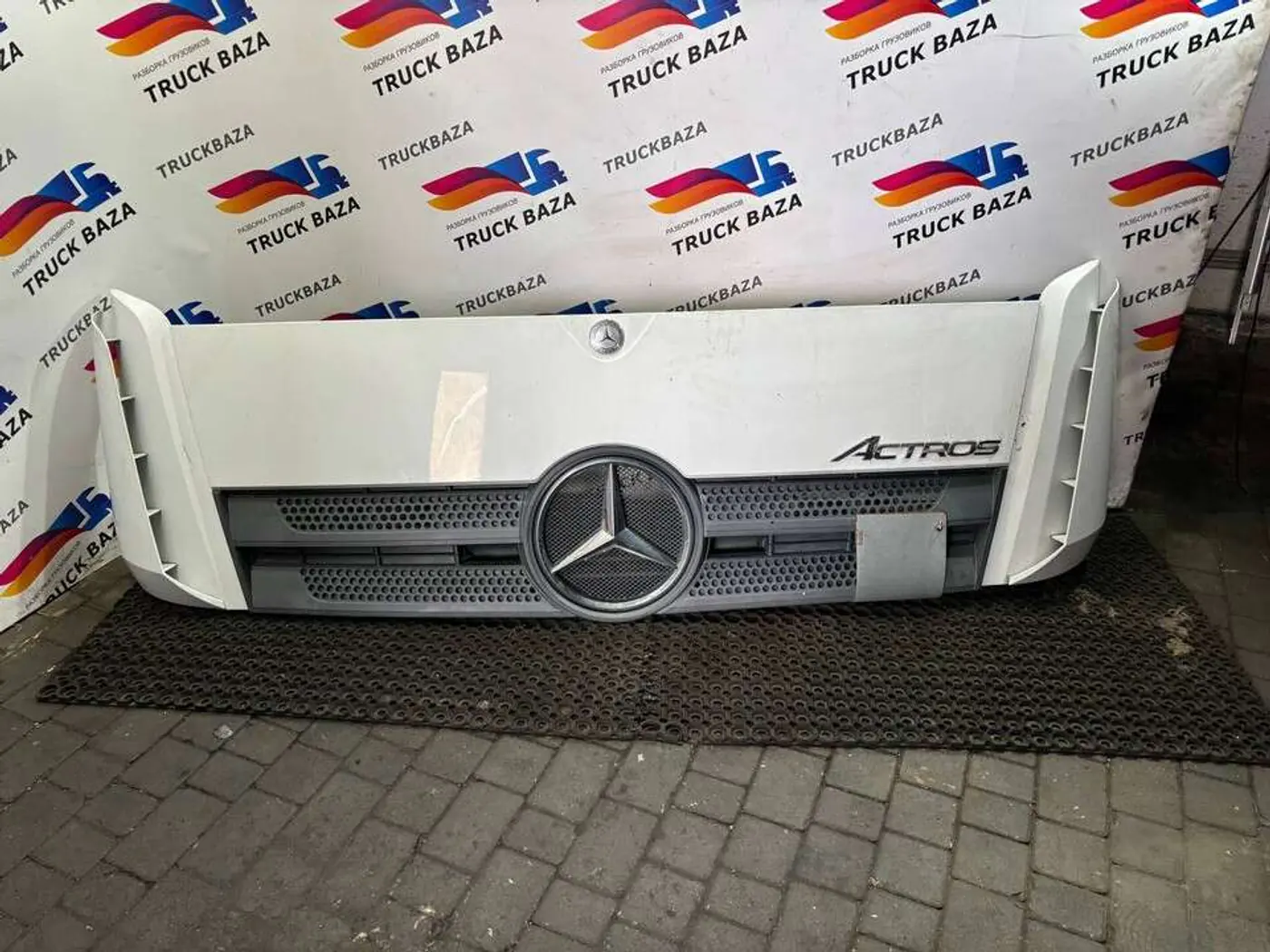 Капот к Mercedes-Benz Actros 2017