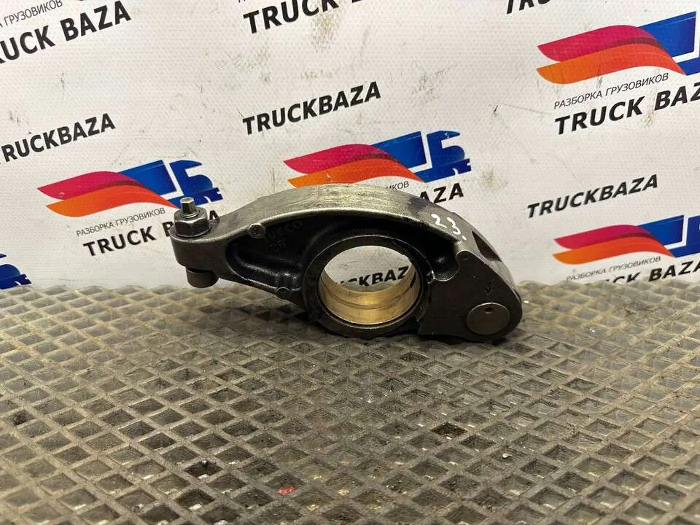 Ось коромысел к IVECO Stralis 2002