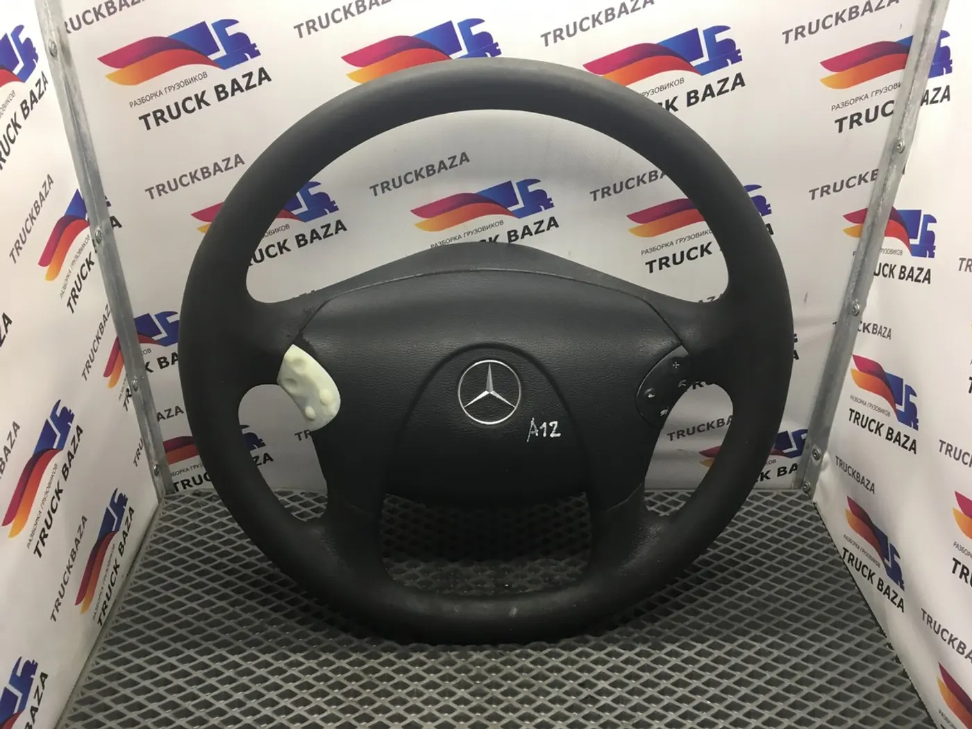 Руль к Mercedes-Benz Axor 2007