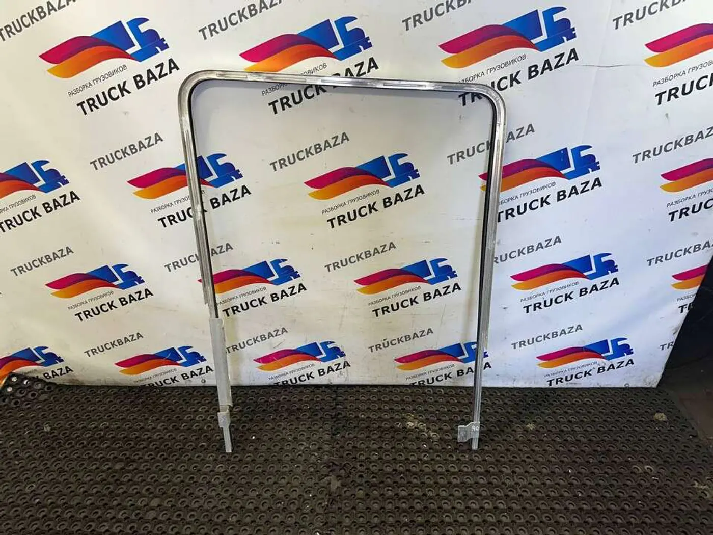 Ролики и направляющие к Scania  2004