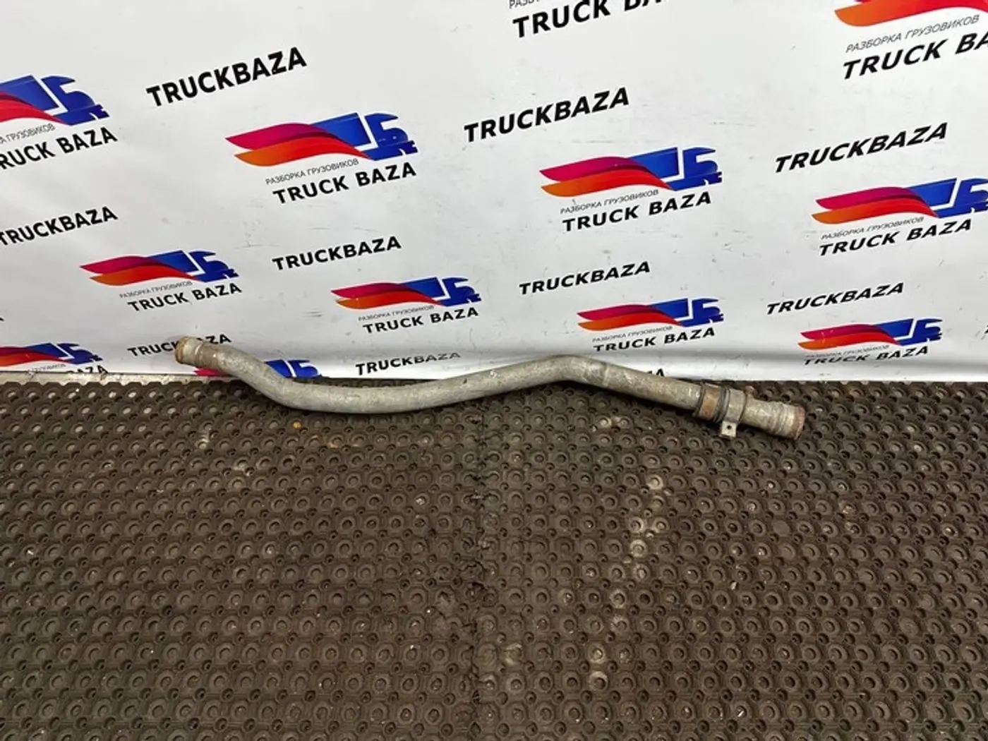 Патрубок к IVECO EuroTech 1991