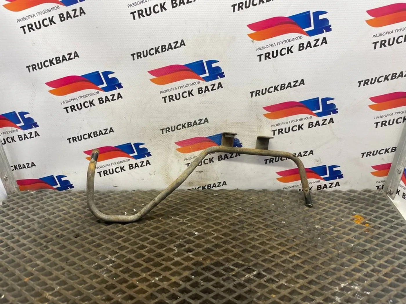 Патрубок к Scania  2004