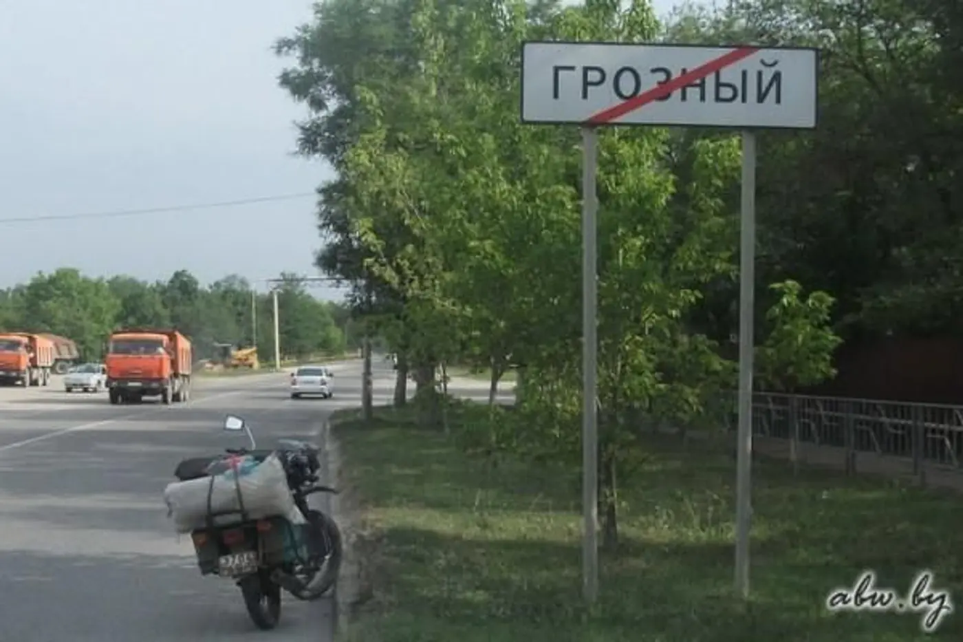 В Дагестан и Чечню на классическом "Минске": как белорусский мотопутешественник покорял юг России