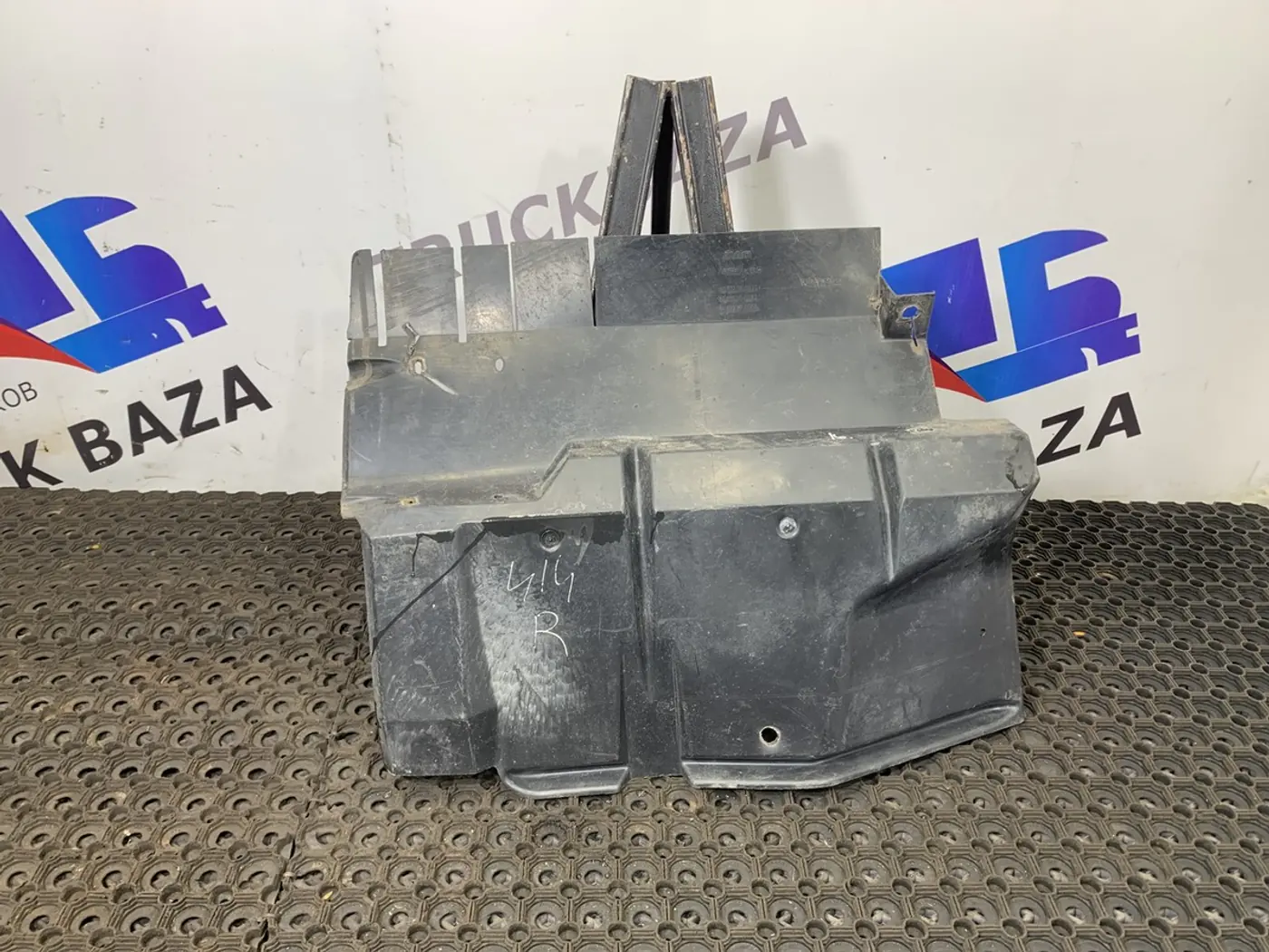 Авто на разбор MAN F 2000 1998